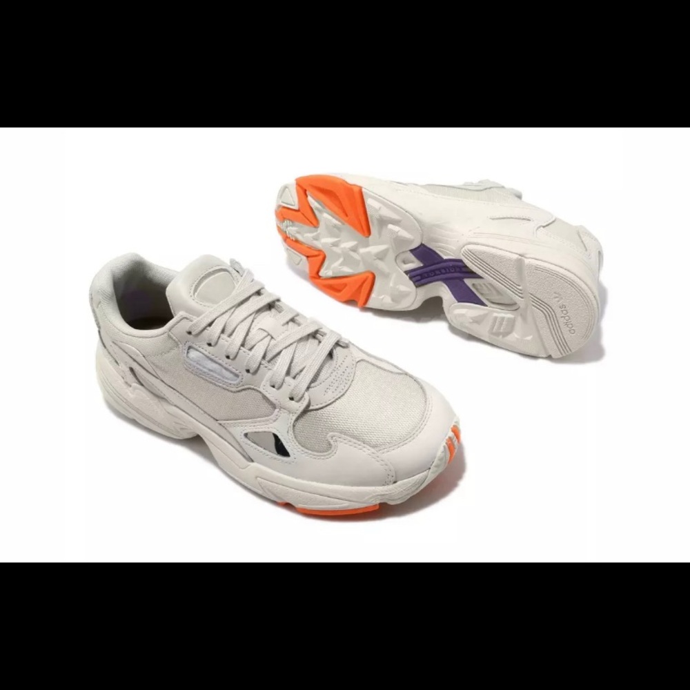 Adidas Falcon Sneakers Women’s 9